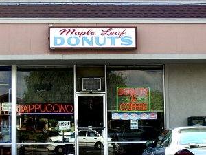 Mapleleaf Doughnut's